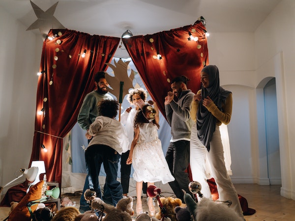 Tiyatro-Gosterileri Animasyon Gösteri Hizmetleri